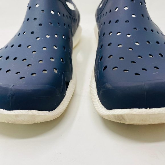 crocs swiftwater wave blue